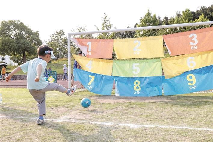 幼儿园足球活动热身环节,幼儿园足球教学的策略