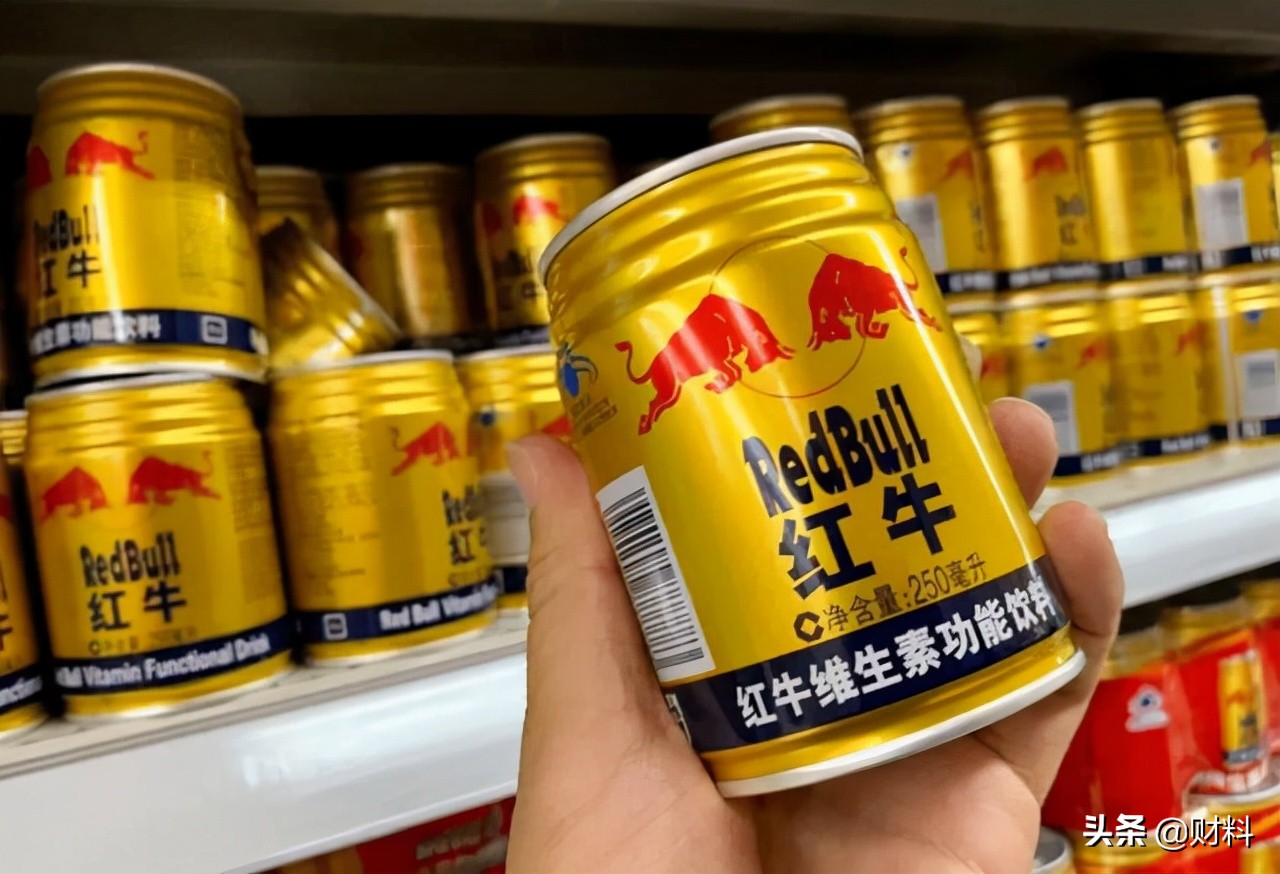 50岁大妈创业靠卖不入流的小东西,70岁创业老太太曾经身家千万