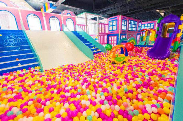 水晶宫汤泉的汗蒸,青岛适合儿童的汤泉