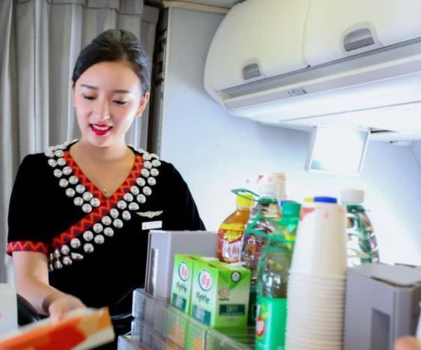 乘坐飞机的时候，需要了解的4个“内幕”，工作人员不会告诉你