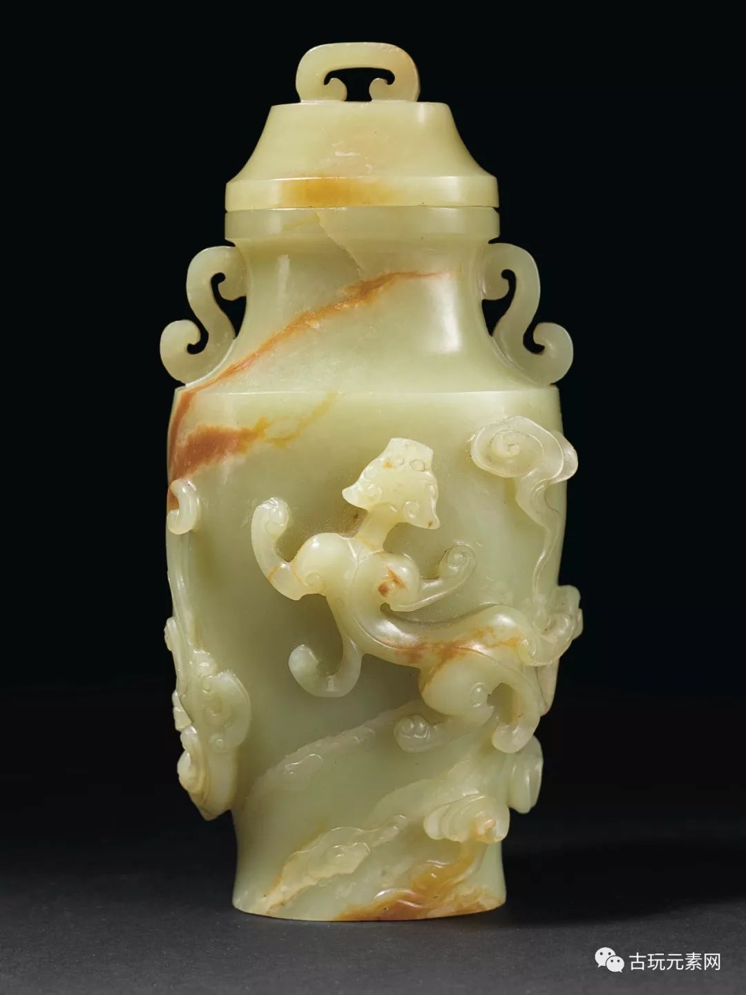 纽约苏富比总成交约1.2亿乾隆青白玉双鱼洗近2000万人民币成交