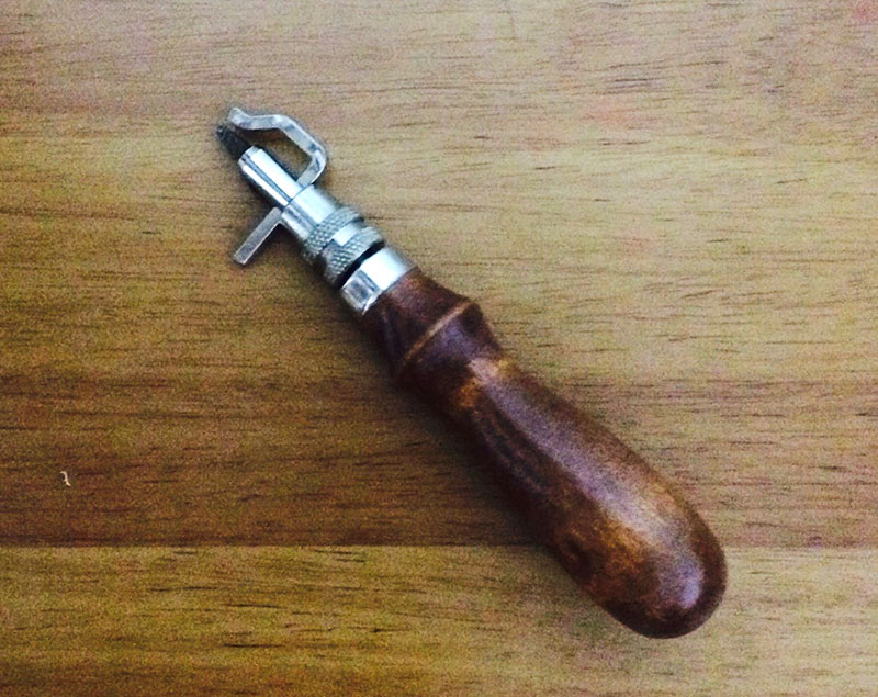 皮具diy手工制作 (皮具手工制作缝线方法)