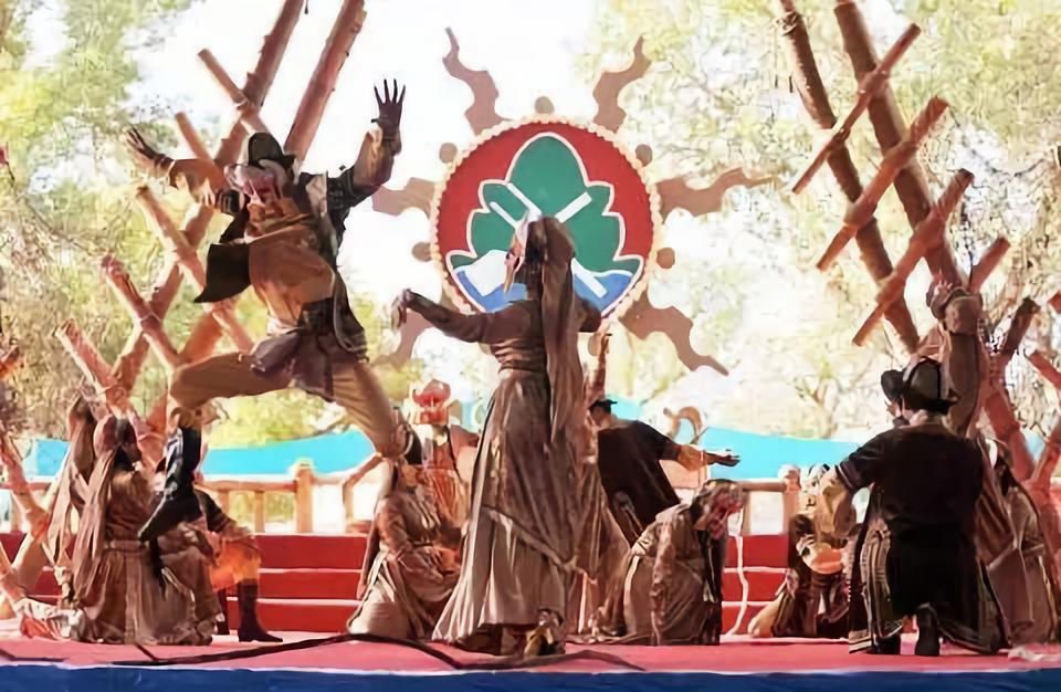 罗布泊楼兰故地地球之耳,若羌地球之眼