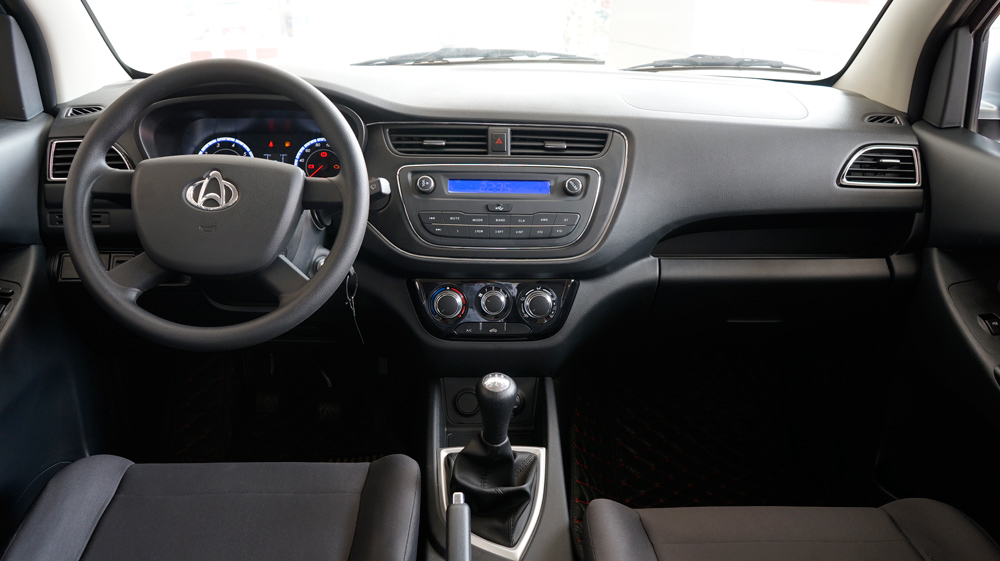 长安欧诺s静态体验,长安欧诺s封闭货车2017款参数配置