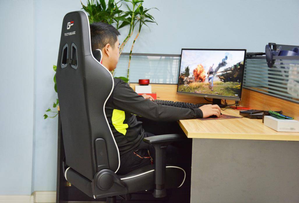 维拓瑞齐电竞椅质量怎么样,维拓瑞齐电竞椅迪瑞克斯