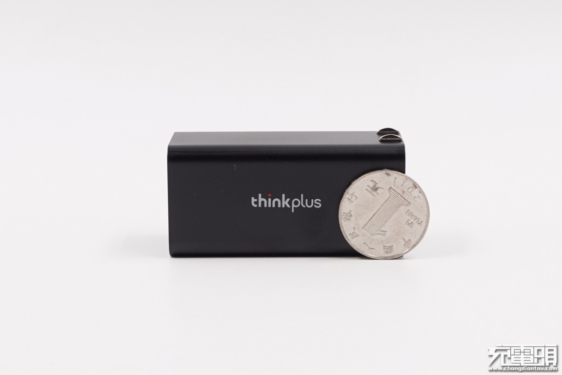 联想口红氮化镓充电器,联想氮化镓充电器对比测评