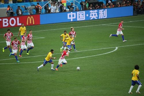 中国队买球,中国买下巴西