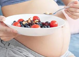 孕期喝什么奶粉最好最有营养,什么牌子奶粉好营养全面性价比高