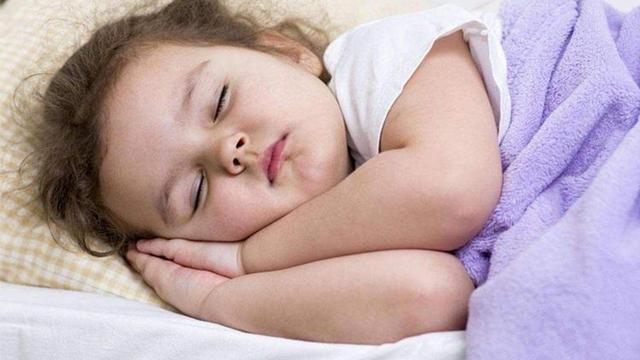 宝宝闹觉怎么办教你几招轻松应对,宝宝闹觉的原因及解决办法