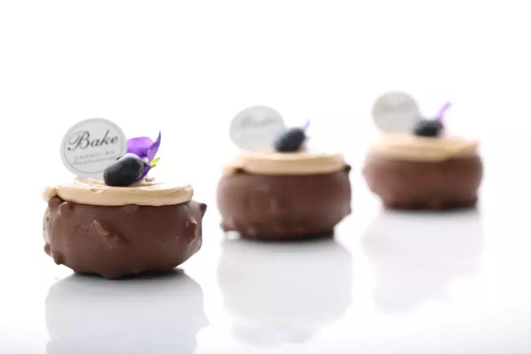 如何开一家港式甜品店赚钱快点呢,2019年开甜品店怎么样