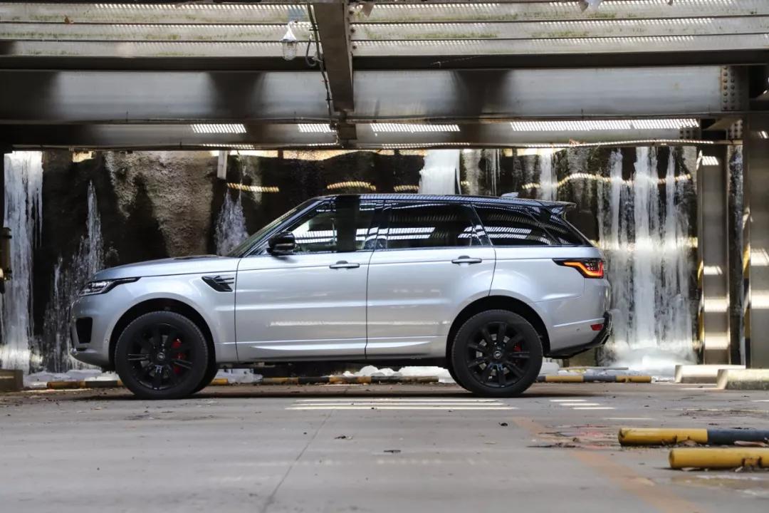 轴距短动力强,轴距达到3米