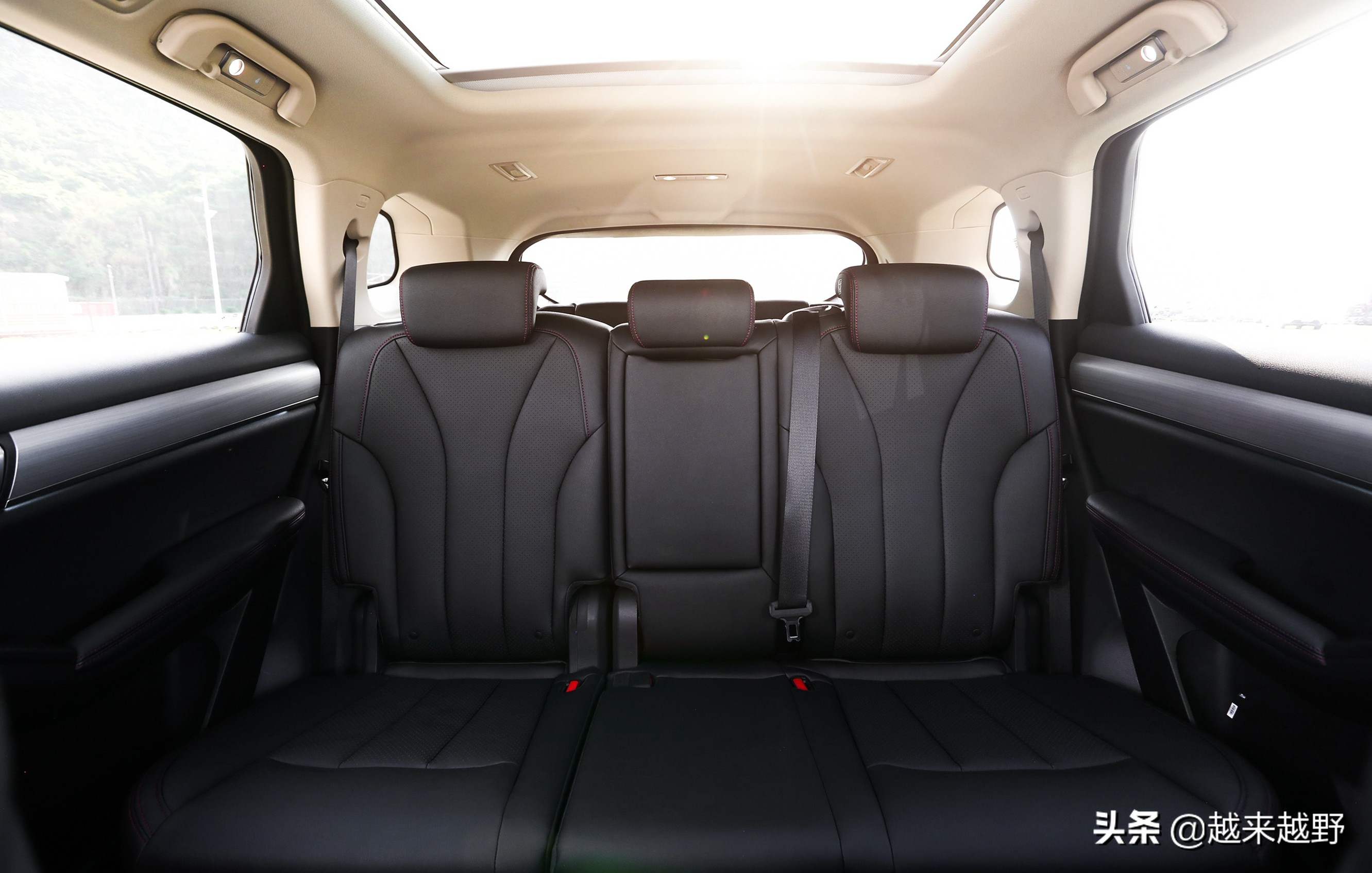 比亚迪燃油版安全性能,比亚迪唐油电混动安全性