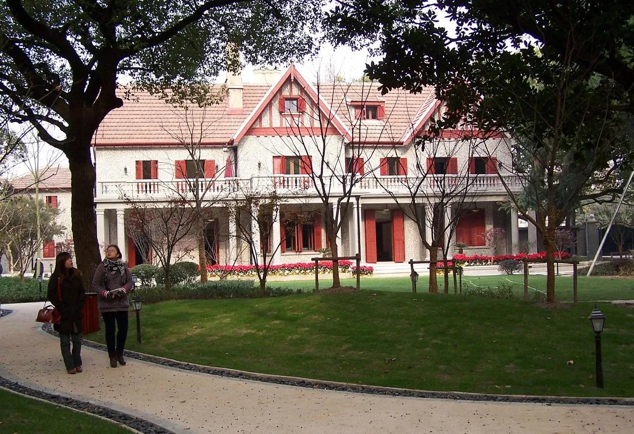 上海第一豪宅严家花园,上海10亿老洋房出售严家花园