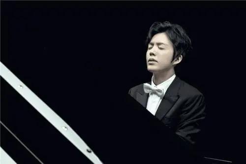 李云迪演奏肖邦幻想即兴曲完整版,李云迪钢琴波兰舞曲