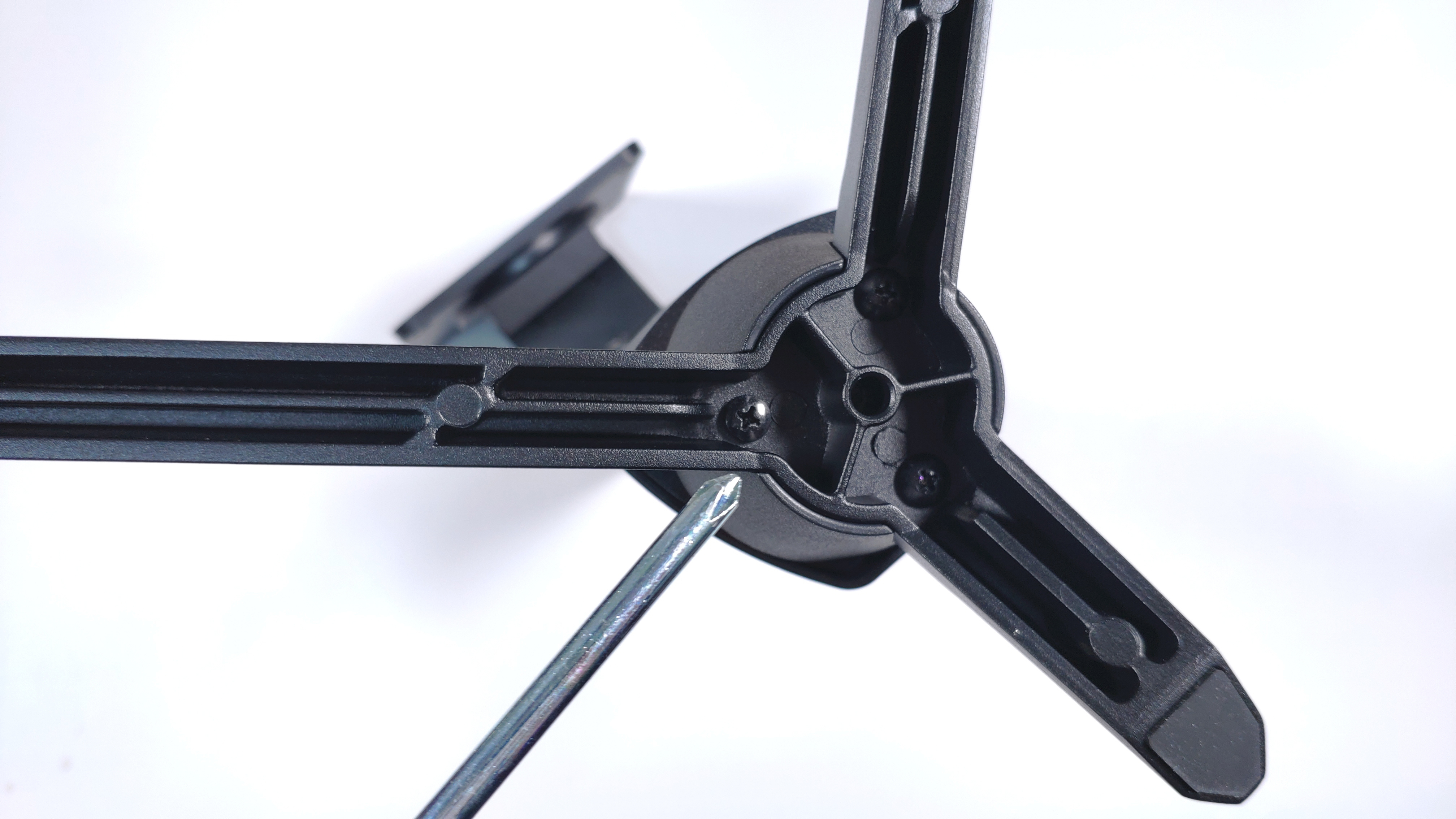 选显示器看什么参数,22寸显示器75hz最佳分辨率