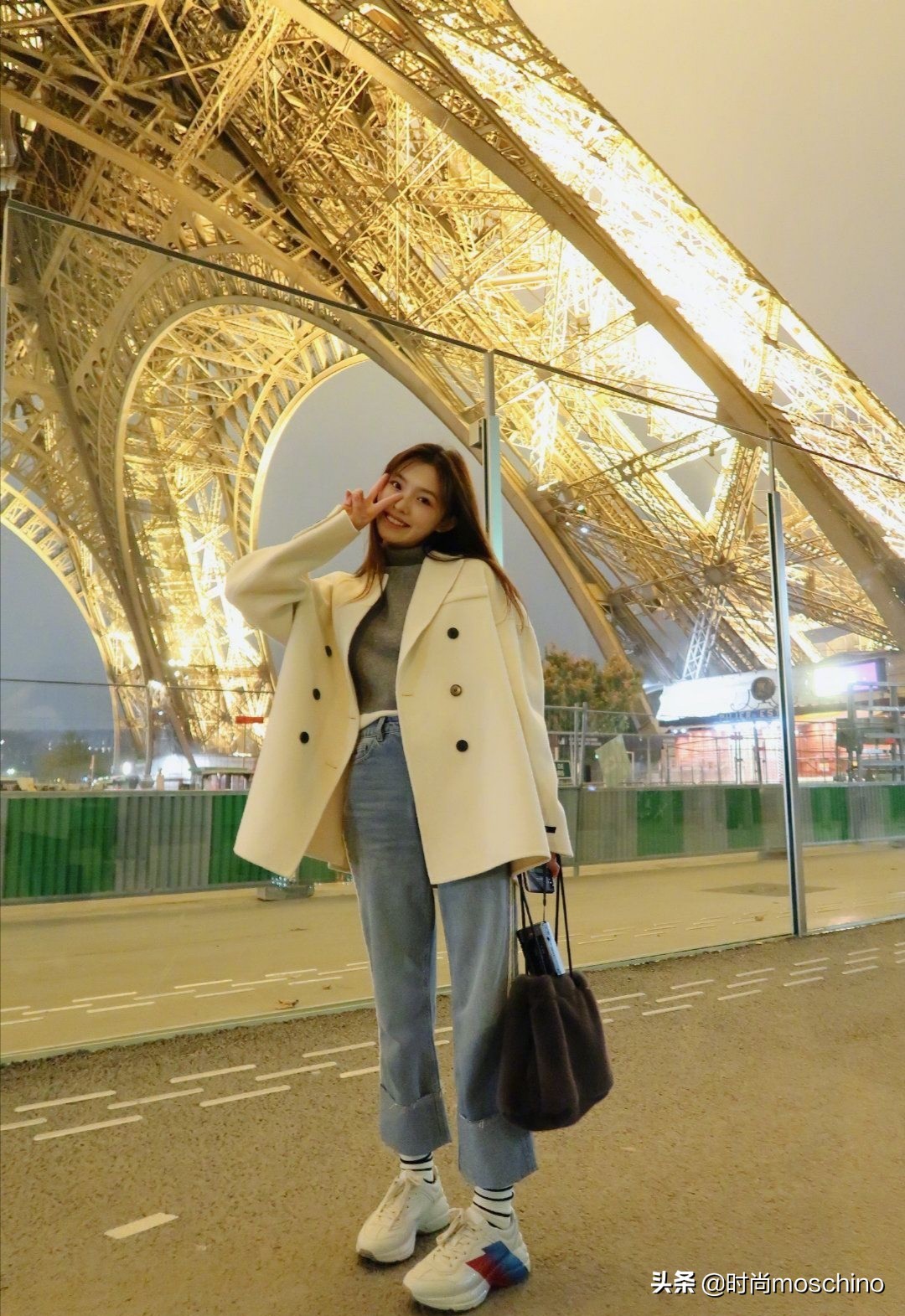 林允最新绿色系穿搭,青春美少女林允穿搭