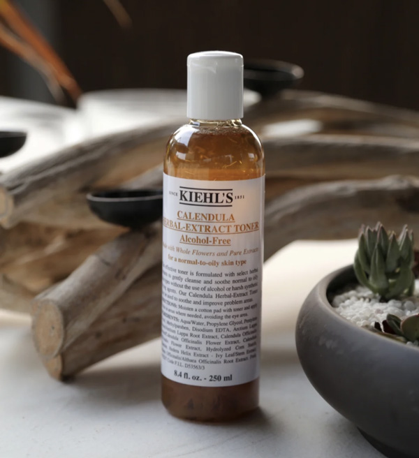 干燥肌肤用什么精华比较好,干燥肌肤保湿水