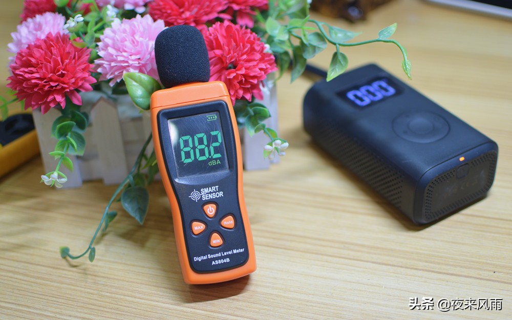 小米电动汽车充气神器,小米充气宝适用所有电动车吗