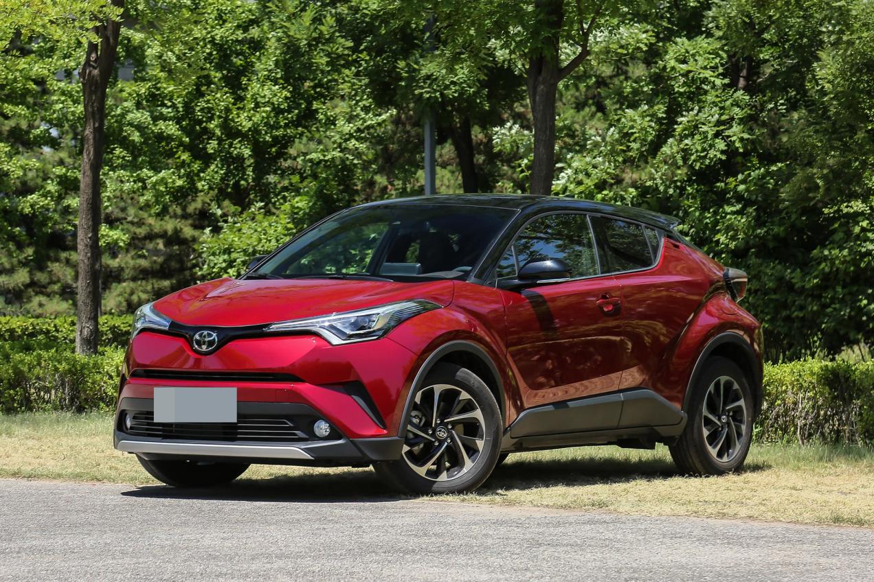 小型suv哪个是进口发动机,这几款家用suv理想车型动力谁更强