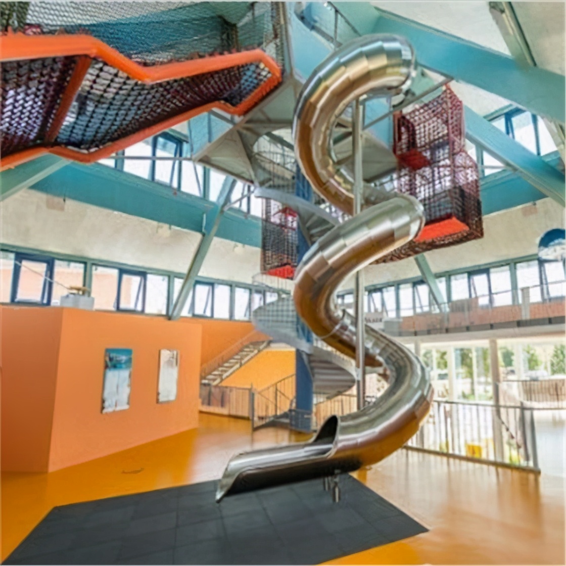 不锈钢滑梯的定义是什么,怎样选择不锈钢滑梯