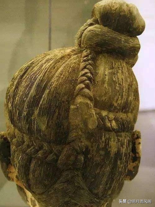 兵马俑有话说：一个小小的发髻，推动秦国底层对军功制的普遍认可