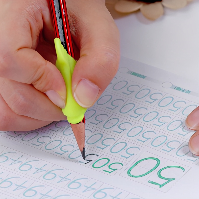 孩子写字太慢考试时间不够用,孩子考试写字写得慢怎么办