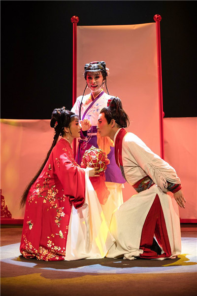 新民艺评|明智的转型——评小剧场黄梅戏《薛郎归》