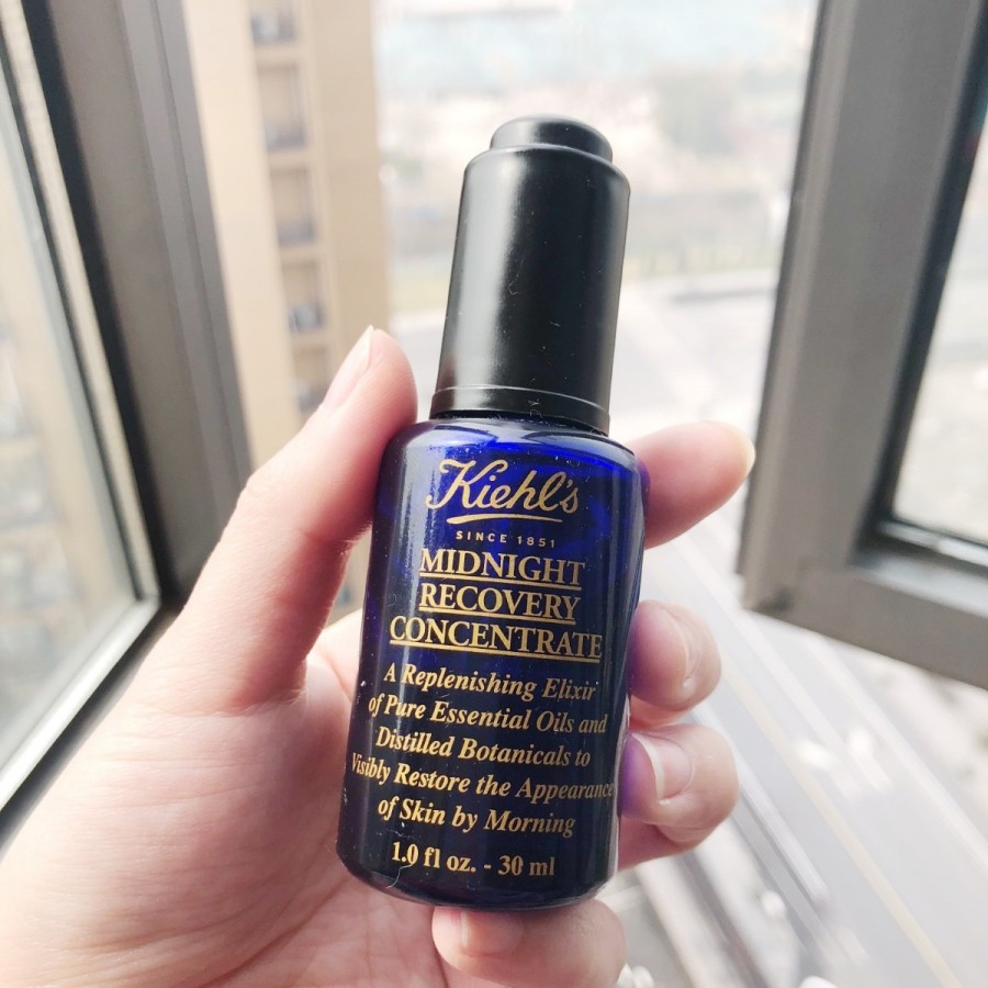 贫民窟最好用的护肤品,精华水推荐学生平价产品第一名