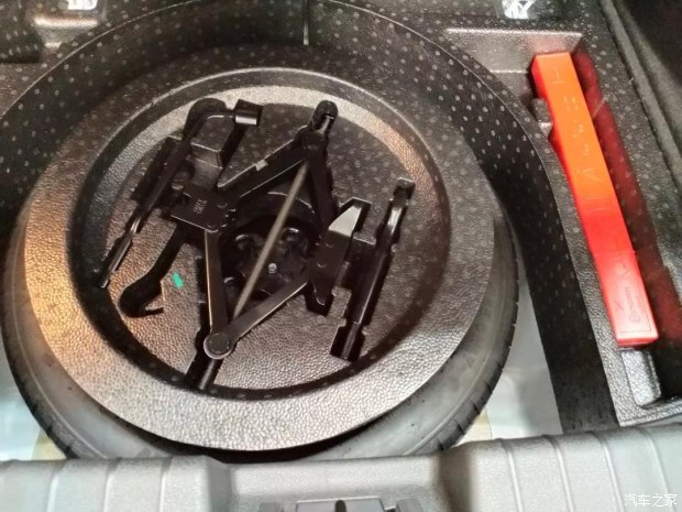 如何更换轮胎,如何更换轮胎备胎