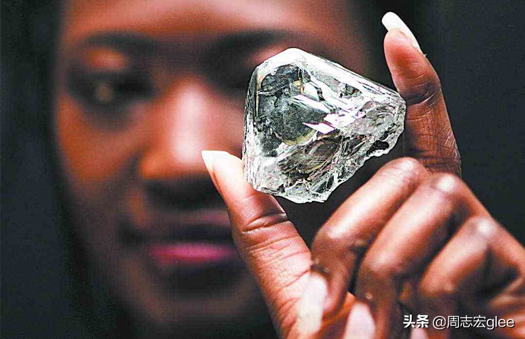 钻石和煤炭的故事寓意,煤炭和钻石有什么关系