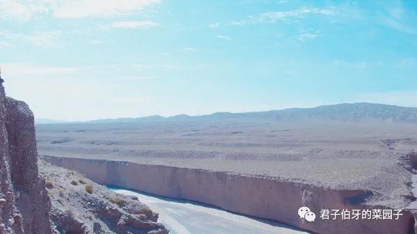 「西行散记」—10：大漠第一墩，长城“龙”尾，李战军