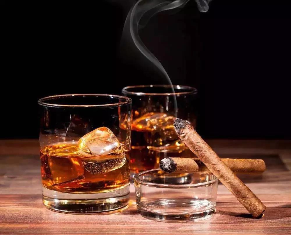 千辛万苦从某宝上海淘回来的酒，竟然写着made in china???