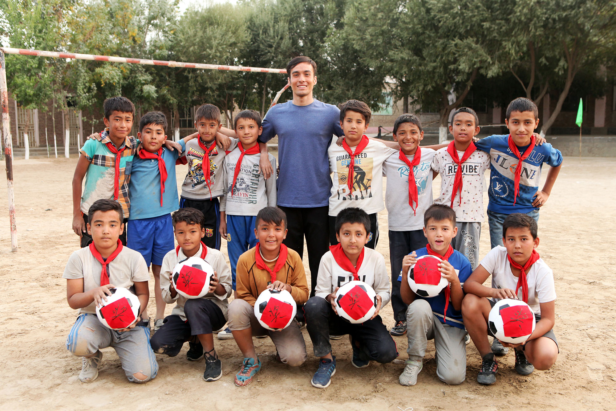 奔跑吧少年足球视频,奔跑吧少年足球版