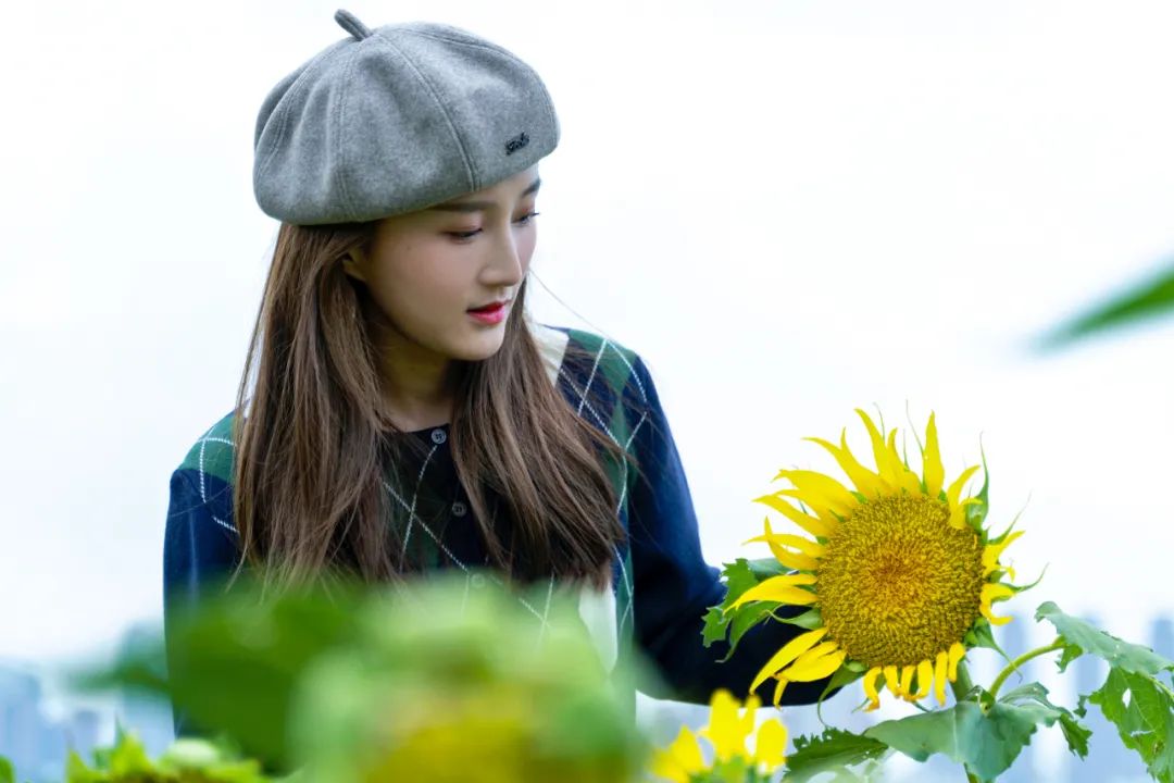 抓住春天的尾巴鸟语花香,抓住花海的尾巴