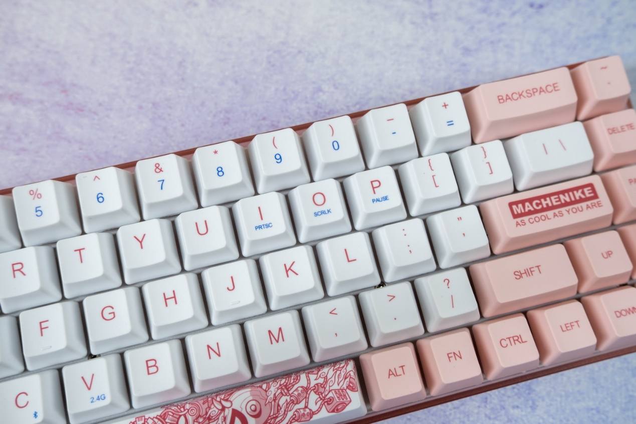 款款优秀，组合起来吃鸡更轻松，机械师游戏套装体验