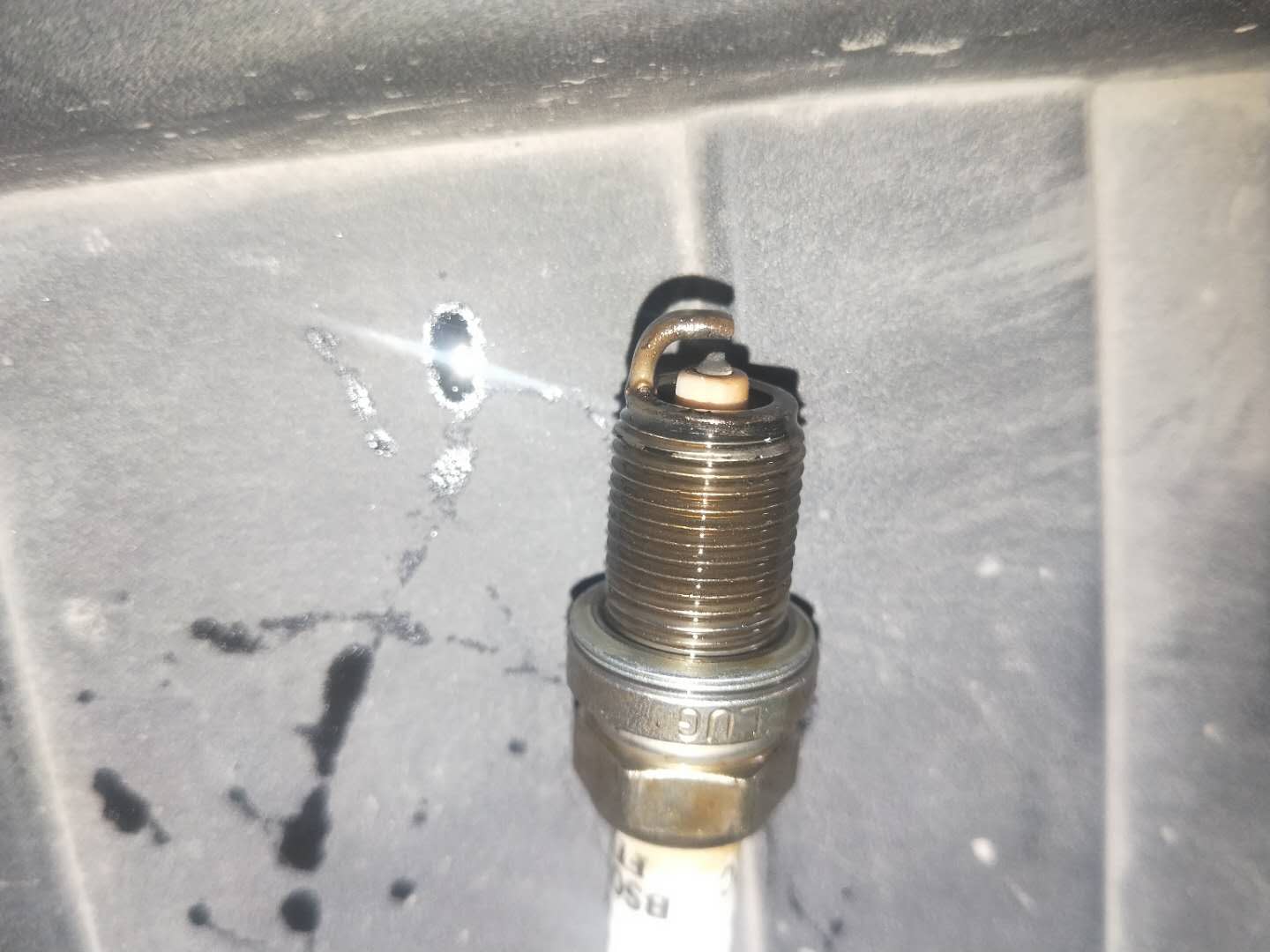 发动机怠速抖动的原因及解决办法,发动机怠速抖动最简单的解决方法