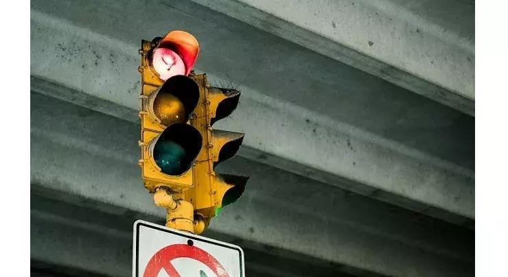 深圳女生横死街头,深圳女子被人用绳子杀害