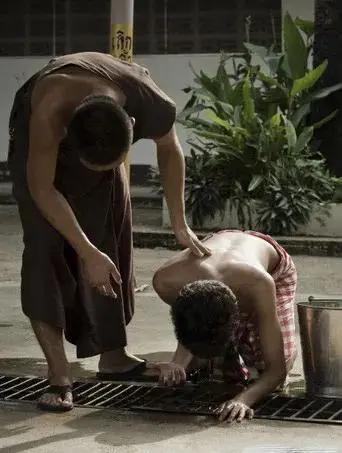 泰国最灵验的戒毒方法,世界公认最强戒毒方法