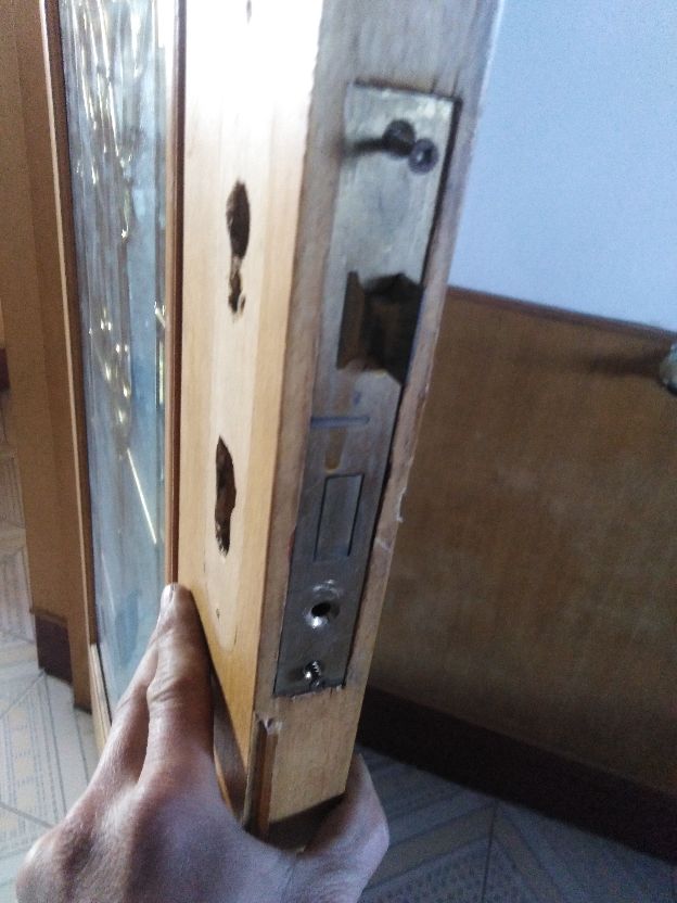 双执手锁拆卸图解,双锁体门锁怎么安装