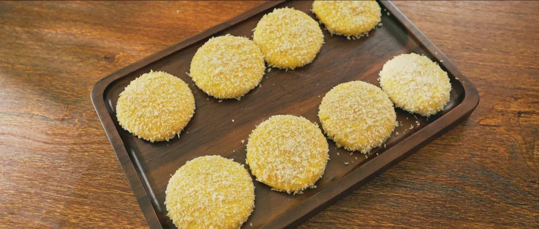 做南瓜饼很粘手揉不成饼怎么办,南瓜饼拿起来不粘手的妙招