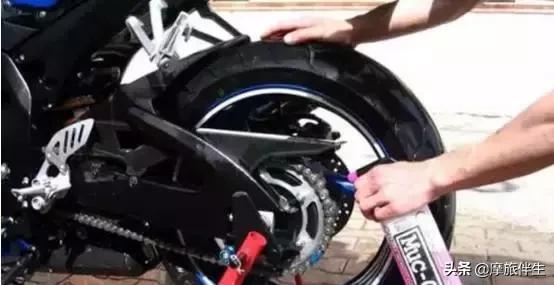 摩托车旧漆怎么去除,摩托车旧了怎么让它焕然一新