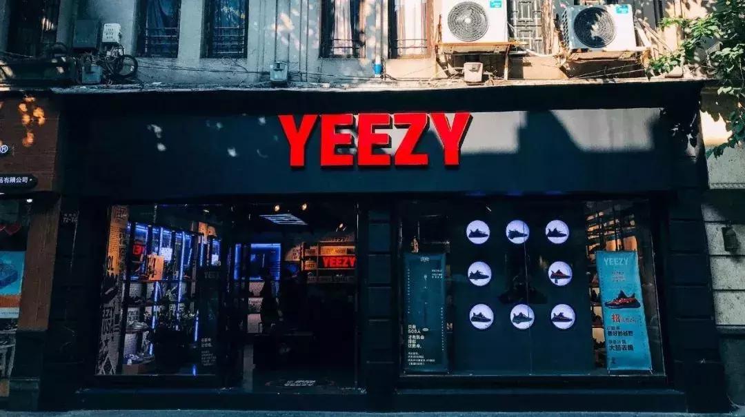 supreme和三星,三星山寨手机和正品有什么区别