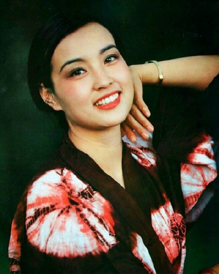 刘晓庆的四段婚姻与八段恋爱史,刘晓庆的四段婚姻八段恋情