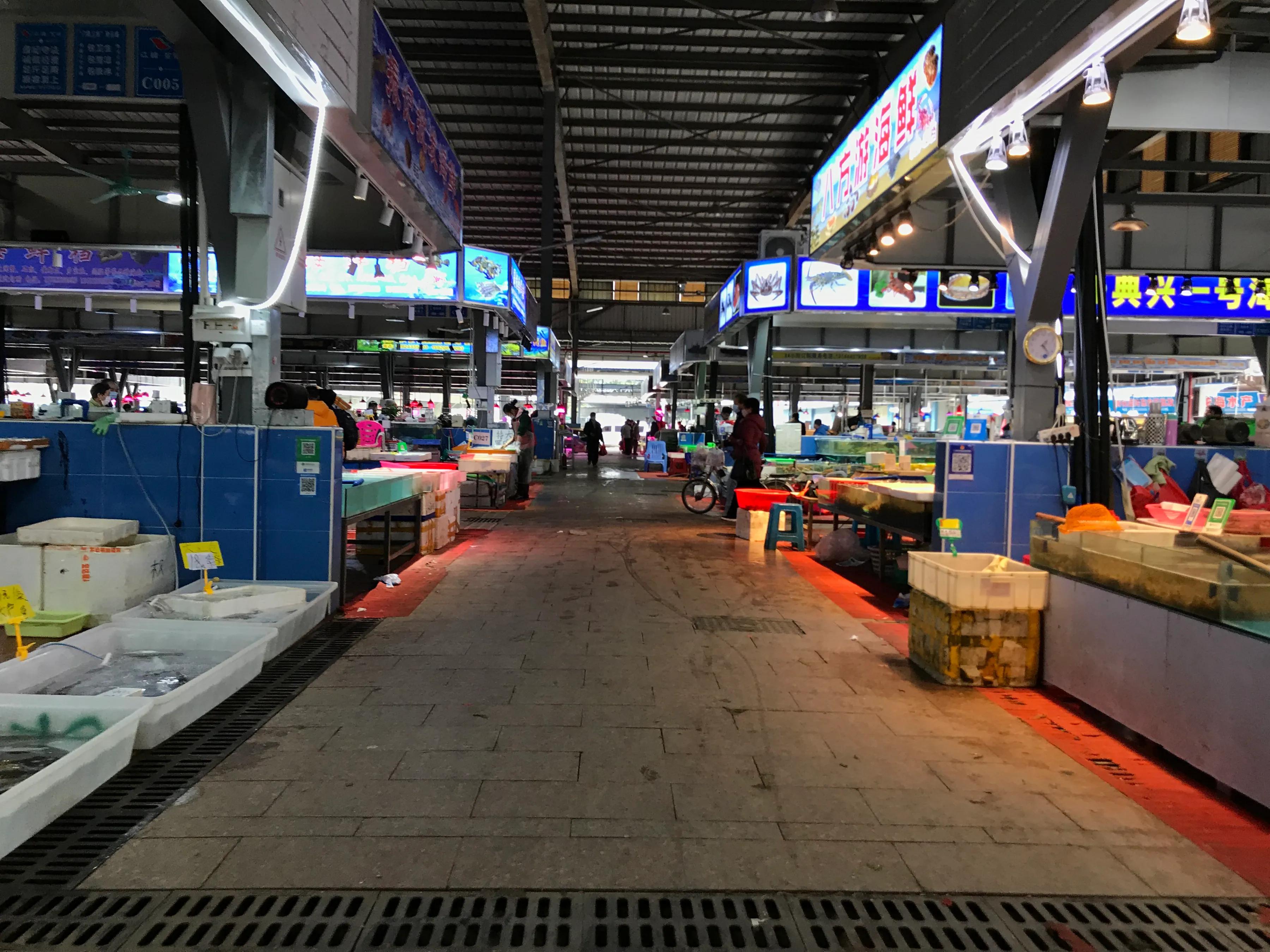 广州荔塱农贸批发市场,芳村荔塱菜市场