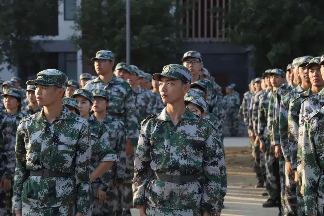 高职高考广东岭南职业技术学院,广东岭南职业技术学院高职宿舍