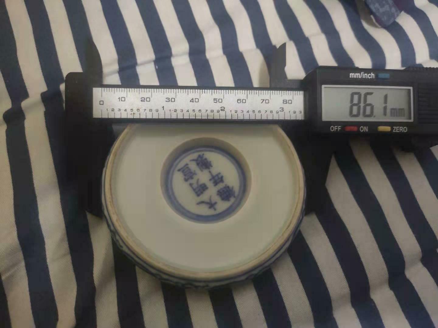 宣德年制款青花花鸟纹大盘,宣德青花缠枝八宝纹盘