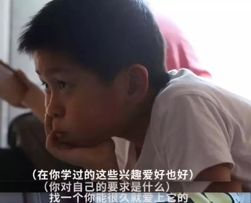 三个中产娃的暑假：每个孩子至少5个兴趣班，总开销4-8万