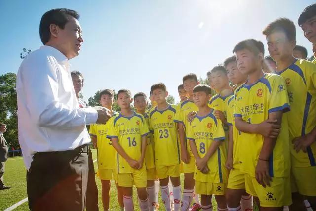 鏃犻渶缇℃厱浠讳綍鐞冮槦,鎭掑ぇ闈掕鍑昏触鏃ユ湰