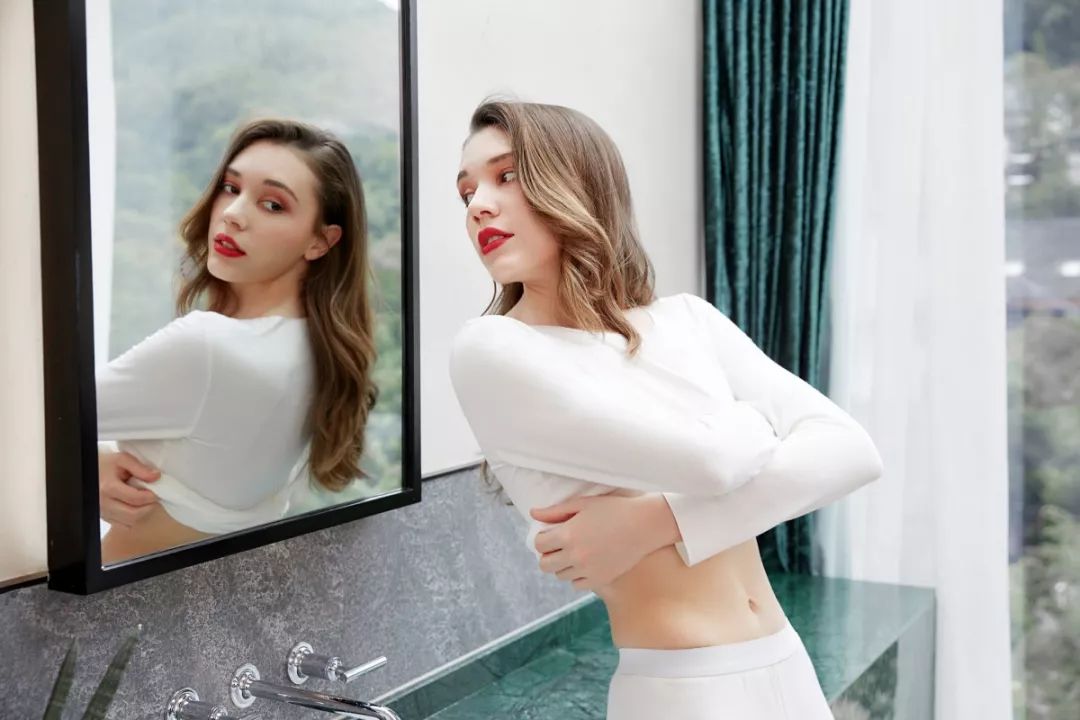 女人最好的状态就是富养,女人要富养但不是娇生