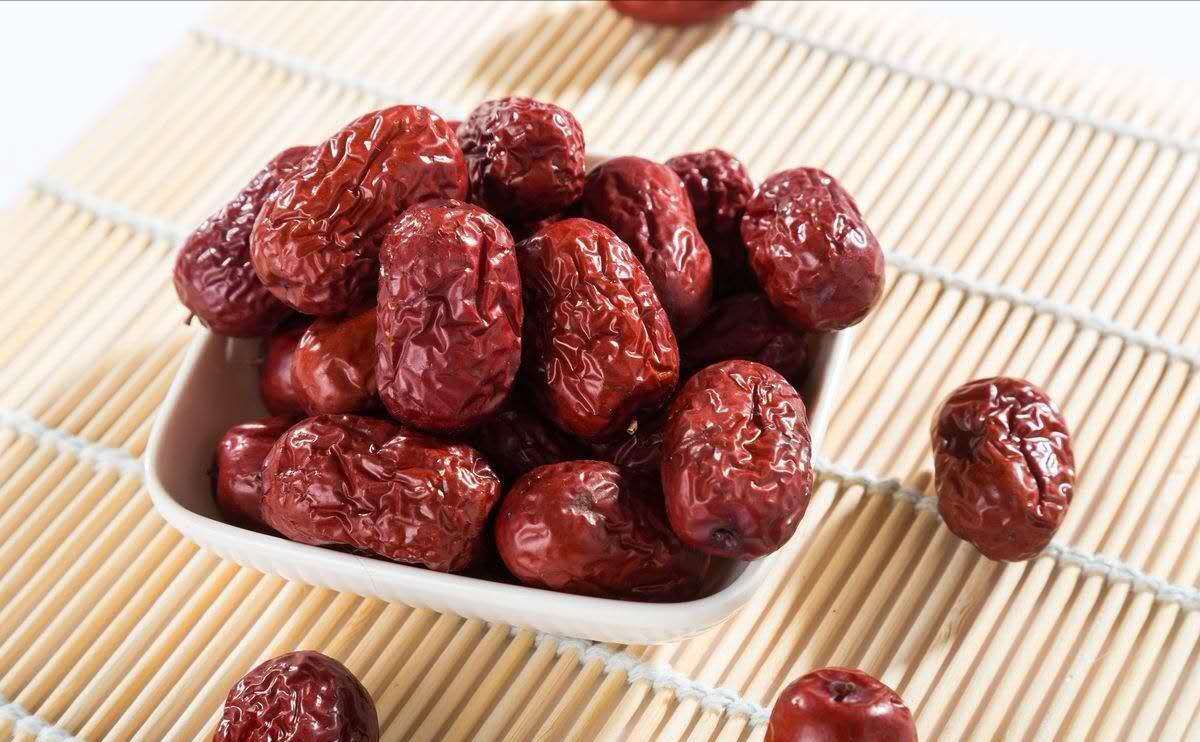 羊贫血吃大枣红糖水能补血么,孕妇贫血补血可以吃红枣吗